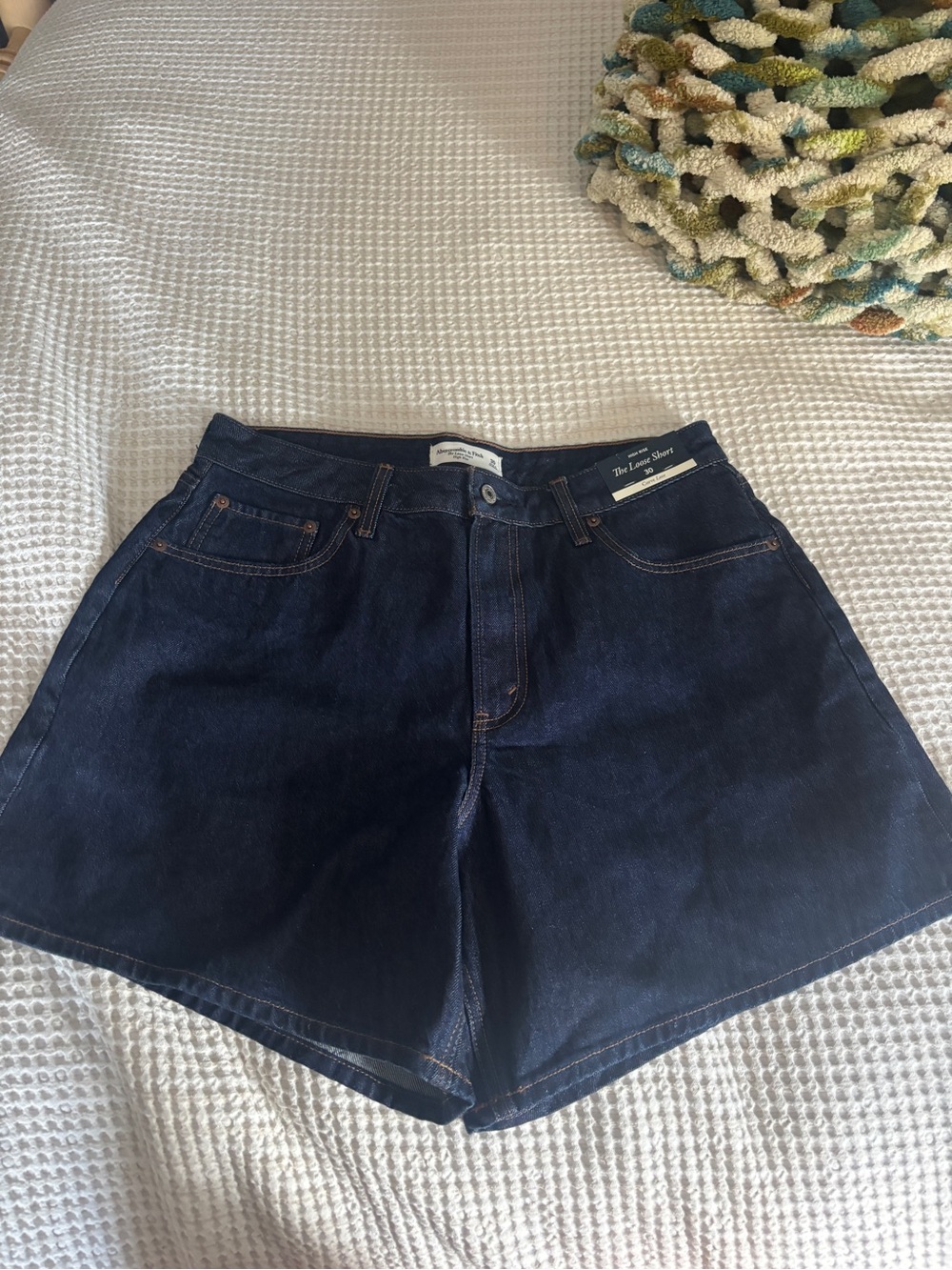 Abercrombie & Fitch Curve Love High Rise Shorts